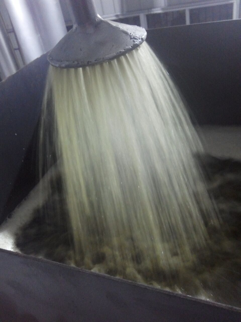 HDS廢油催化裂解蒸餾分離設(shè)備中文版